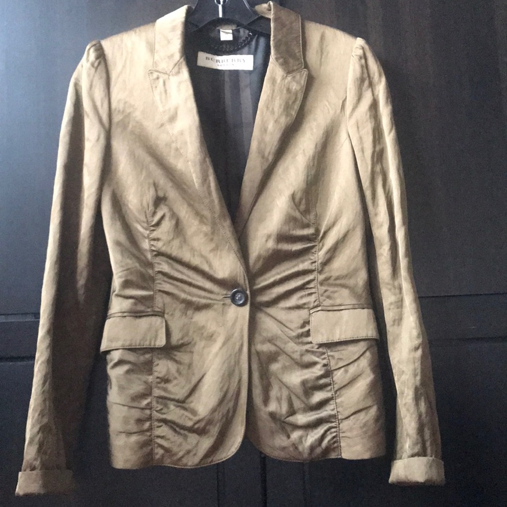 ✨Burberry London Women’s Jacket!✨